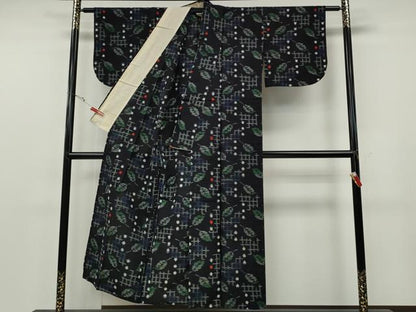 平和屋着物●久留米絣　単衣　舞葉文　綿　逸品　CABF3508ut