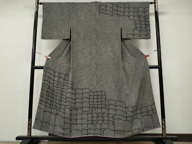 平和屋着物●訪問着　鹿の子瓦文　黒地　鬼しぼ縮緬　正絹　逸品　CABF3529ut