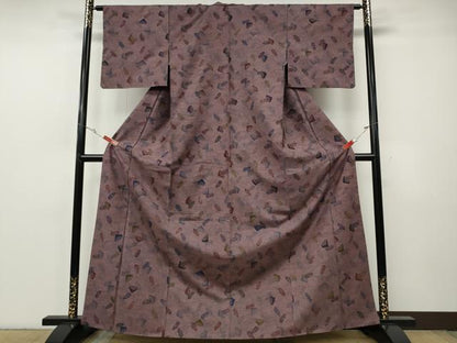 平和屋着物●上質な小紋　紬地　型染め　器物文　正絹　逸品　CABF3533ut