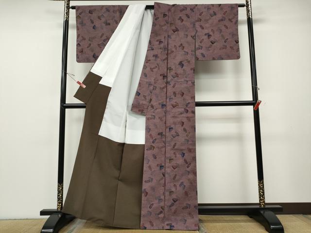 平和屋着物●上質な小紋　紬地　型染め　器物文　正絹　逸品　CABF3533ut