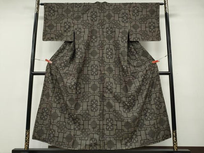 平和屋着物●本場大島紬　7マルキ　吉祥花文　正絹　逸品　未使用　CABF3598ut
