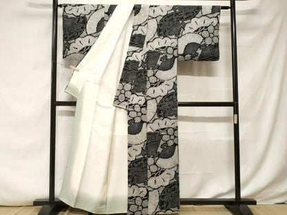 平和屋着物■上質な小紋 総刺繍 扇面草花文 黒地 正絹 逸品 CABF3606ev