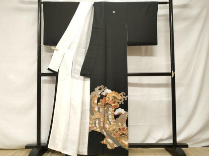平和屋着物■豪華黒留袖 駒刺繍 立波松花文 暈し染め 金彩 正絹 逸品 CABF3608ev