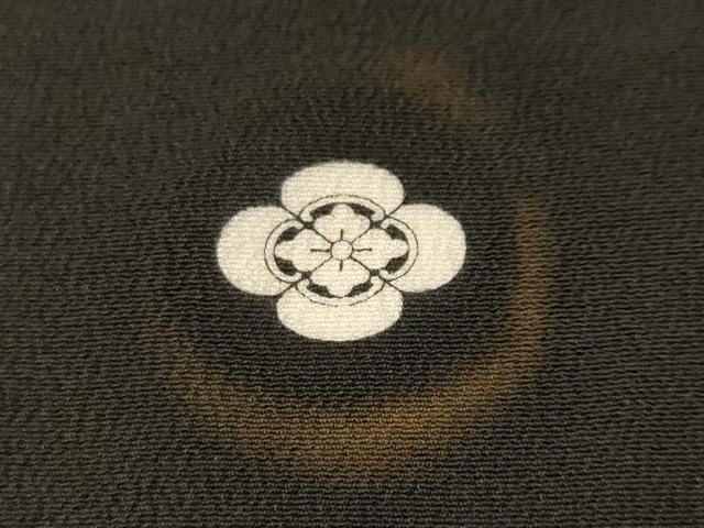 平和屋着物■豪華黒留袖 駒刺繍 箔散らし枝松文 暈し染め 金銀彩 正絹 逸品 CABF3609ev
