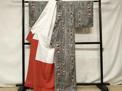 平和屋着物■小紋　花唐草舞蝶文　黒地　洗える着物　CABF3724ev