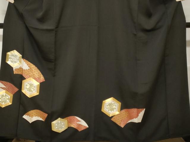 平和屋着物■豪華黒留袖 駒刺繍 地紙亀甲花文 金彩 正絹 逸品 CABF3745ev