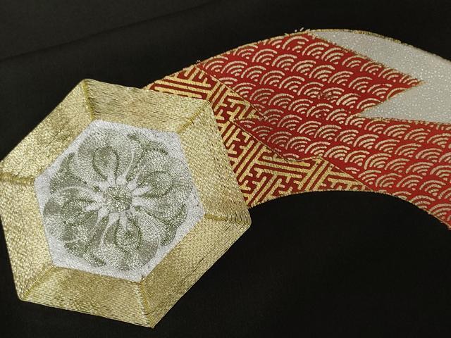 平和屋着物■豪華黒留袖 駒刺繍 地紙亀甲花文 金彩 正絹 逸品 CABF3745ev