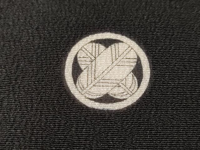平和屋着物■豪華黒留袖　駒刺繍　尾長鳥笹竹文　金彩　正絹　逸品　CABF3770ev