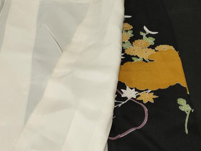 平和屋着物■豪華黒留袖　駒刺繍　雲取り鼓草花文　金彩　正絹　逸品　CABF3828ev