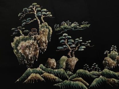 平和屋着物＃羽織　刺繍　風景文　黒地　金糸　正絹　逸品　CABF3910ev