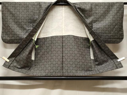 平和屋着物＃羽織　紬地　菱幾何学文　正絹　逸品　CABF3916ev