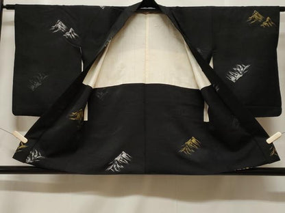 平和屋着物＃羽織　寿光織　遠山文　黒地　金銀糸　正絹　逸品　CABF3922ev