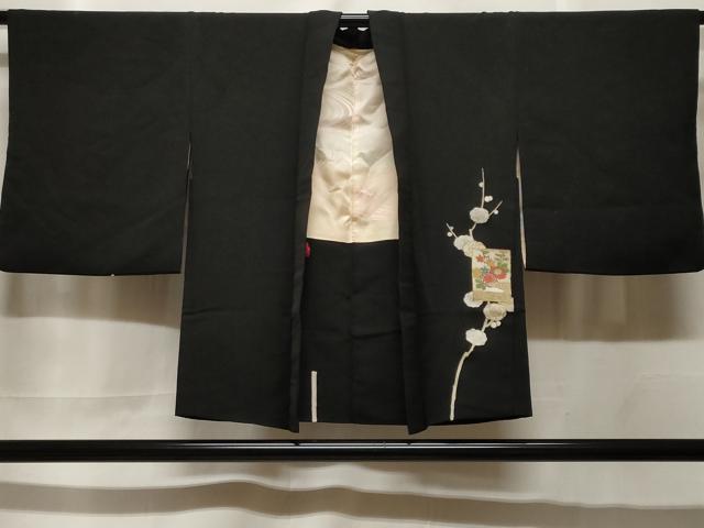 平和屋着物＃羽織　駒刺繍　色紙重ね枝梅文　黒地　金彩　正絹　逸品　CABF3930ev