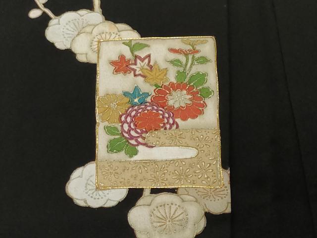 平和屋着物＃羽織　駒刺繍　色紙重ね枝梅文　黒地　金彩　正絹　逸品　CABF3930ev
