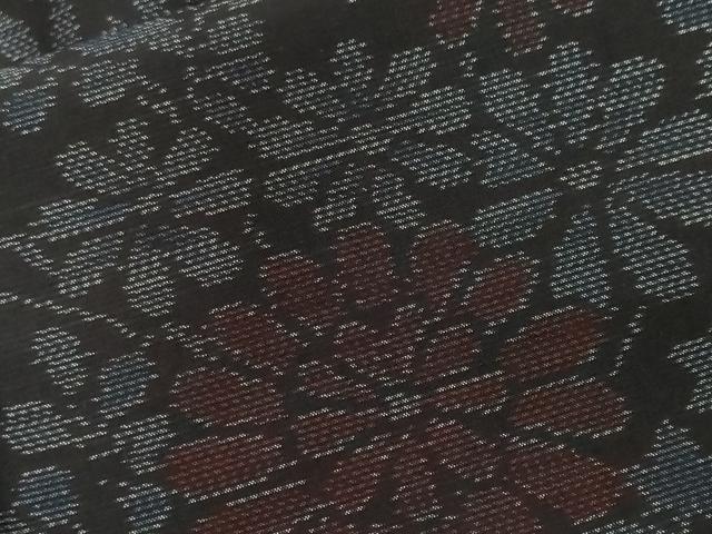 平和屋着物＃羽織　本場大島紬　流水籬花文　金糸　正絹　逸品　未使用　CABF3949ev