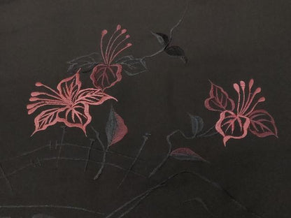平和屋着物＃羽織　総刺繍　楓花文　黒地　正絹　逸品　CABF3957ev