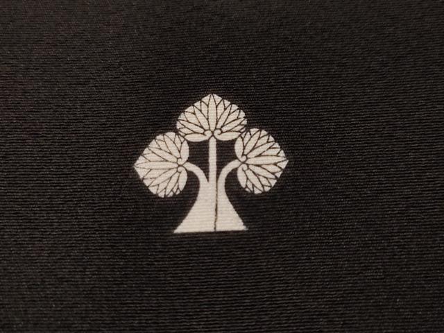 平和屋着物■豪華黒留袖 作家物 地紙飛鶴草花文 暈し染め 金彩 正絹 逸品 未使用 CABF4019ev
