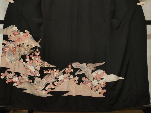 平和屋着物■豪華黒留袖 駒刺繍 尾長鳥遠山草花文 暈し染め 金彩 正絹 逸品 CABF4048ev