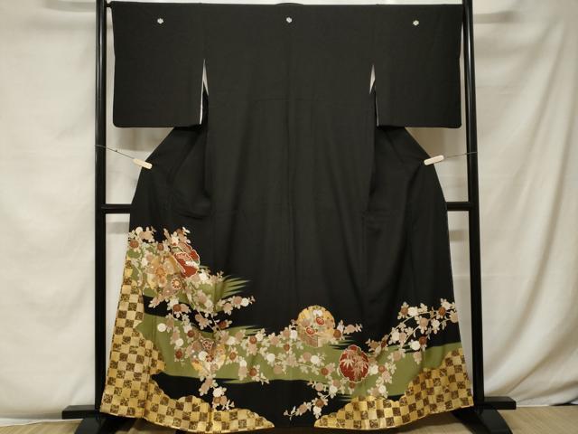 平和屋着物■豪華黒留袖 駒刺繍 市松雪輪枝花文 暈し染め 金彩 正絹 逸品 CABF4094ev