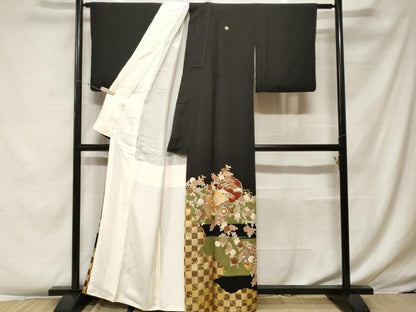 平和屋着物■豪華黒留袖 駒刺繍 市松雪輪枝花文 暈し染め 金彩 正絹 逸品 CABF4094ev