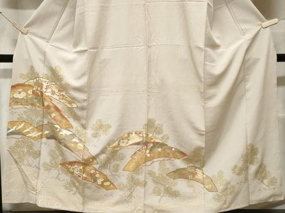 平和屋着物■豪華黒留袖 駒刺繍 立波枝松飛鶴花文 金彩 正絹 逸品 CABF4098ev
