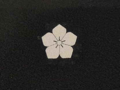 平和屋着物■豪華黒留袖　駒刺繍　更紗鳳凰花文　金彩　正絹　逸品　CABF4198ev