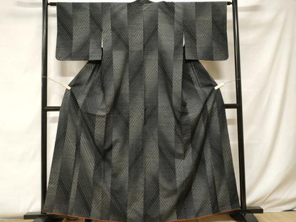 平和屋着物■上質な紬 斜線間道 黒地 正絹 逸品 未使用 CABF4217ev