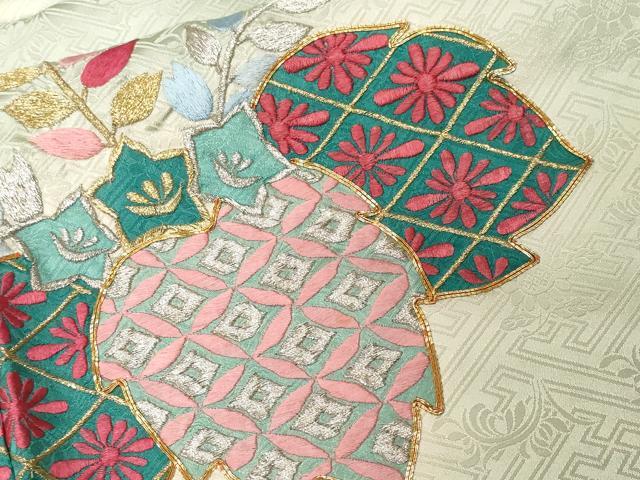 平和屋着物■豪華振袖 駒刺繍 桐吉祥花文 暈し染め 金銀彩 正絹 逸品 CABF4249ev