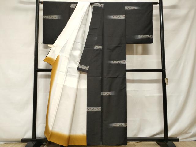 平和屋着物●訪問着　紬地　横段文　黒地　正絹　逸品　AABF2951cs 平和屋着物▽訪問着 単衣 紬地 型染め 藤花房 正絹 逸品 AAAW1370fy