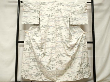 平和屋着物■上質な紬　流水舞花文　正絹　逸品　CABF4294ev