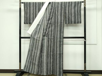 平和屋着物▽小紋　単衣　菱文様　黒地　洗える着物　CABF4486rv