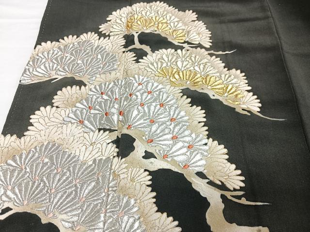 平和屋着物■豪華黒留袖　刺繍　枝松文　金銀彩　正絹　逸品　CABF4811xe