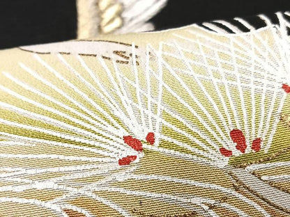 平和屋着物■豪華黒留袖　刺繍　飛鶴松文　金彩　正絹　逸品　CABF4877xe