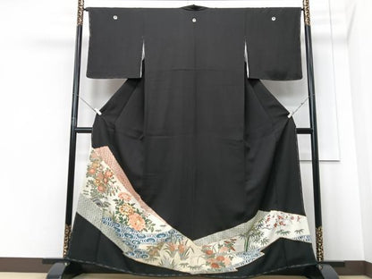 平和屋着物■豪華黒留袖　駒刺繍　草花文　金彩　正絹　逸品　CABF4979xe