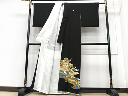 平和屋着物■豪華黒留袖　駒刺繍　吉祥花鳥文　金彩　正絹　逸品　CABF4991xe