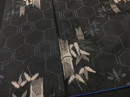 平和屋着物■本場村山大島紬　笹竹文　正絹　逸品　CABF5143xe