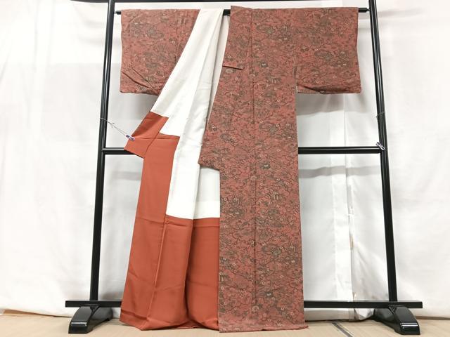 平和屋着物●上質な色無地　草色　鬼しぼ縮緬　正絹　逸品　CABE2091yc 平和屋着物▽上質な小紋 単衣 型染め 風景花文 鬼しぼ縮緬 やまと誂製