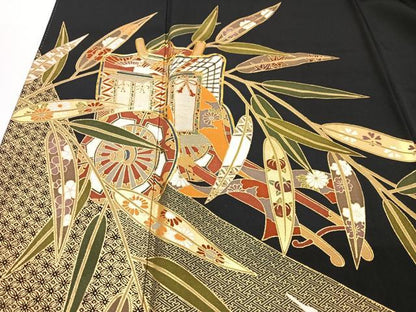 平和屋着物■豪華黒留袖　駒刺繍　御所車笹松文　金彩　正絹　逸品　CABF5184xe