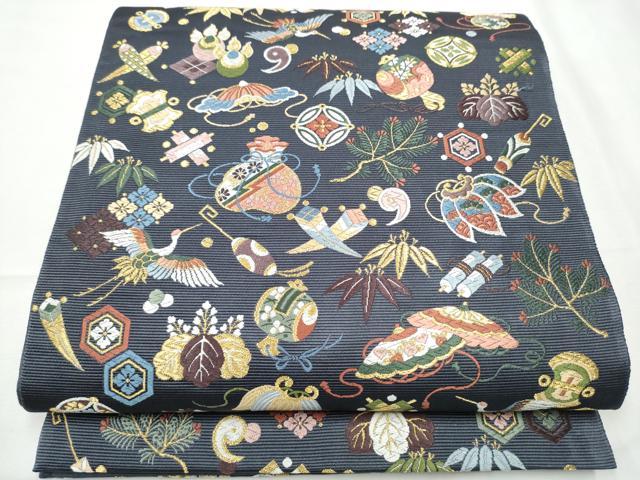 平和屋着物●西陣の老舗　1782年創業　山下織物　六通柄袋帯　唐織　招福宝尽くし　金糸　正絹　逸品　CABF5216hy