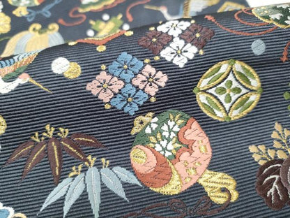 平和屋着物●西陣の老舗　1782年創業　山下織物　六通柄袋帯　唐織　招福宝尽くし　金糸　正絹　逸品　CABF5216hy