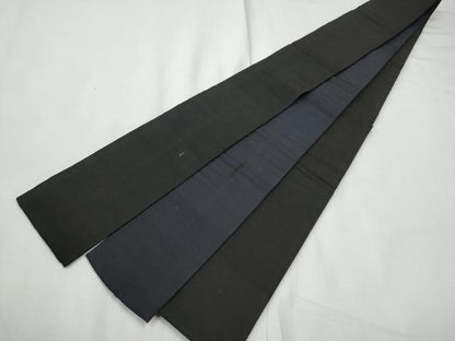 平和屋着物●男性　本場筑前博多織　両面　角帯　色無地　黒色×黒紅色　正絹　逸品　CABF5383hy