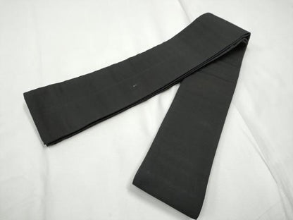 平和屋着物●男性　本場筑前博多織　両面　角帯　色無地　黒色×黒紅色　正絹　逸品　CABF5383hy