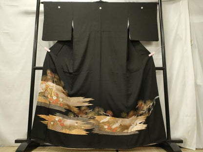 平和屋着物■豪華黒留袖　駒刺繍　御所車花松葉文　金銀彩　正絹　逸品　CABF5742oy
