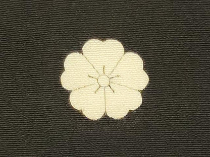 平和屋着物■豪華黒留袖　駒刺繍　吉祥文様　金彩　正絹　逸品　CABF5766oy