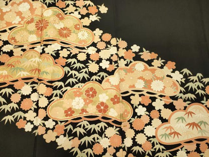 平和屋着物■豪華黒留袖　駒刺繍　松竹梅　金彩　正絹　逸品　CABF5794oy