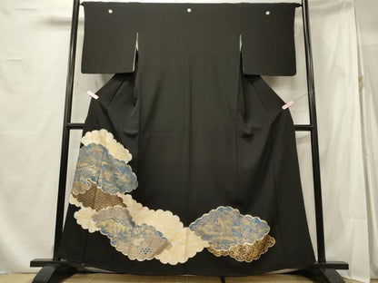 平和屋着物■豪華黒留袖　駒刺繍　雲取り吉祥風景文　金彩　正絹　逸品　CABF5851oy