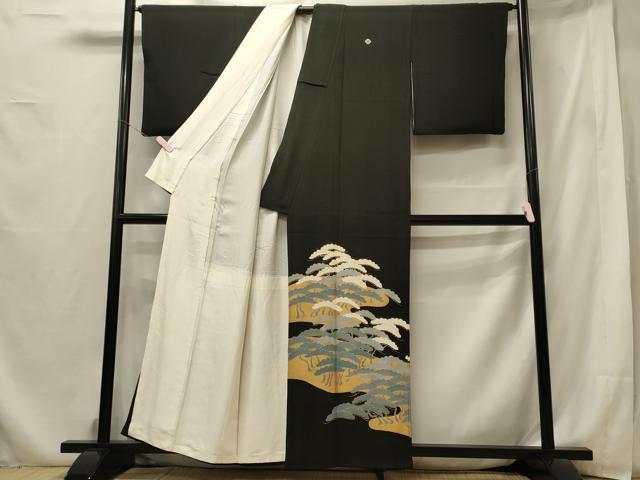 平和屋着物■豪華黒留袖　駒刺繍　松文　金彩　正絹　逸品　CABF5963oy