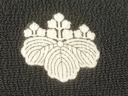 平和屋着物■豪華黒留袖 駒刺繍 地紙鶴花文 金彩 正絹 逸品 CABF6149dy