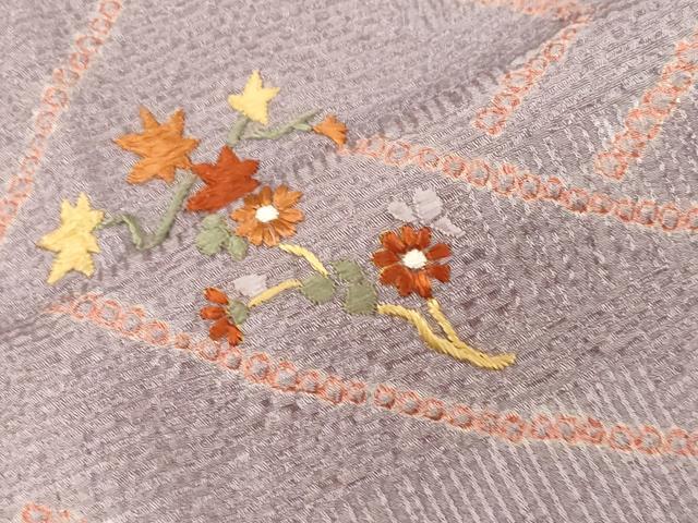 平和屋着物＃道行コート　絞り　刺繍　草花文　正絹　逸品　CABF6164dy