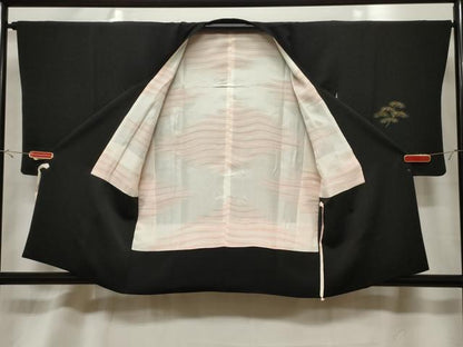 平和屋着物＃道行コート　鉾　吉祥文　黒地　金彩　正絹　逸品　CABF6169dy